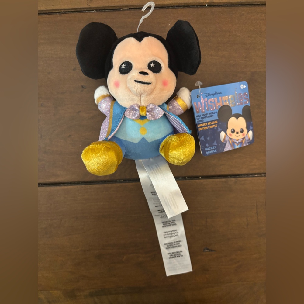 Disney Parks Mickey Mouse Limited Edition Wishables